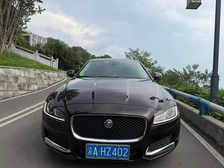 Jaguar XFL