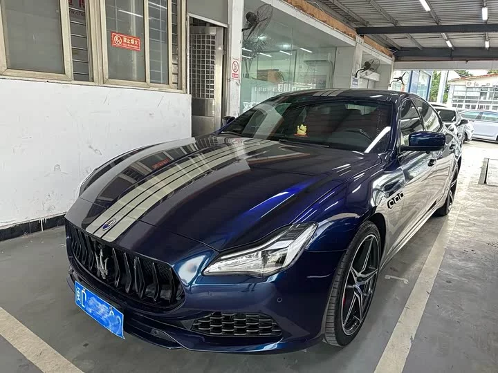 Maserati President