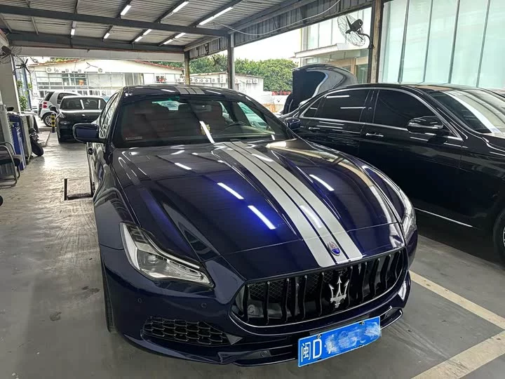 Maserati President