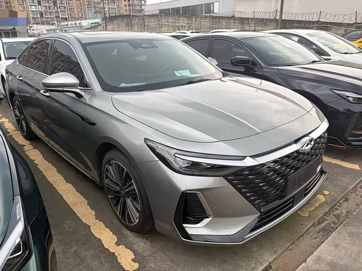 Chery Arrizo 8