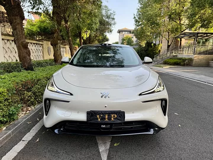 Zhiji LS6