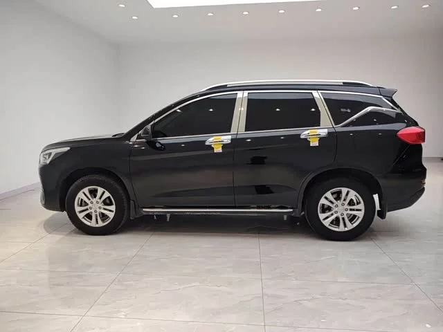 Haval M6