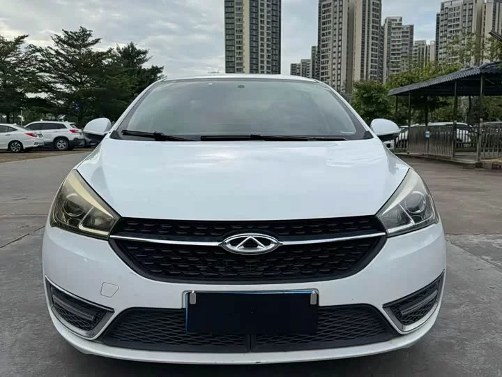Chery Arrizo 5