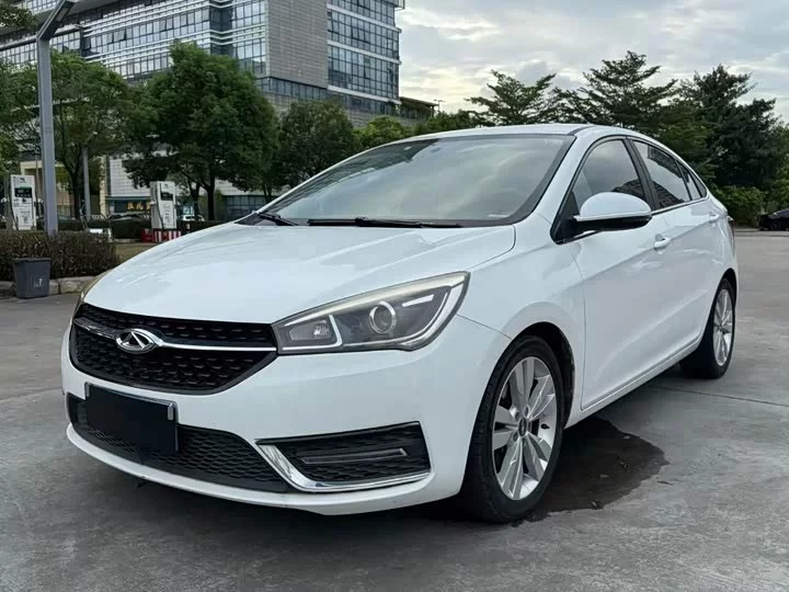 Chery Arrizo 5