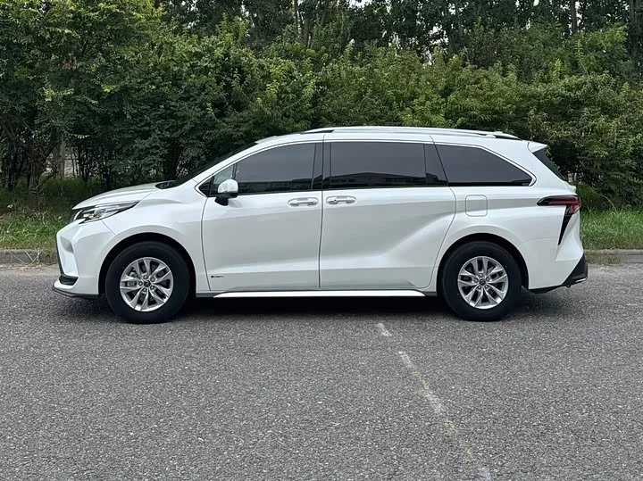 Toyota Granvia