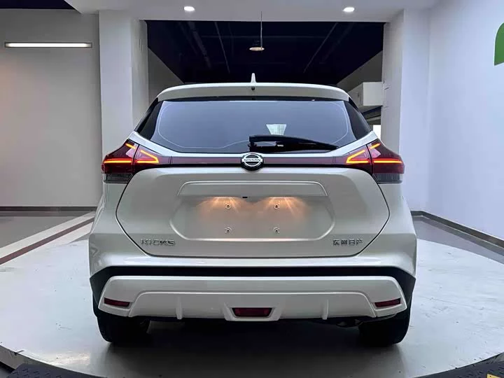Nissan Jinke