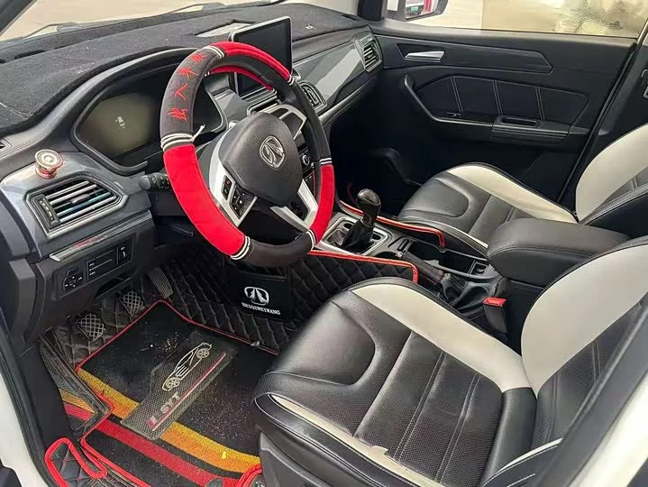 BAIC M60