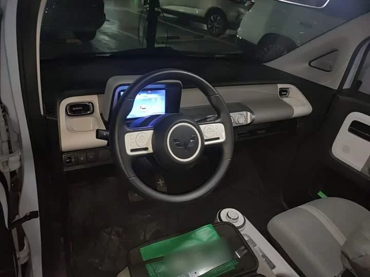 Wuling Air ev clear sky