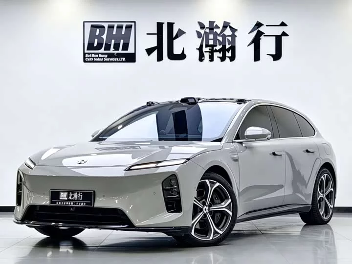 NIO ET5T
