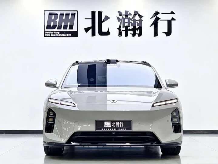NIO ET5T