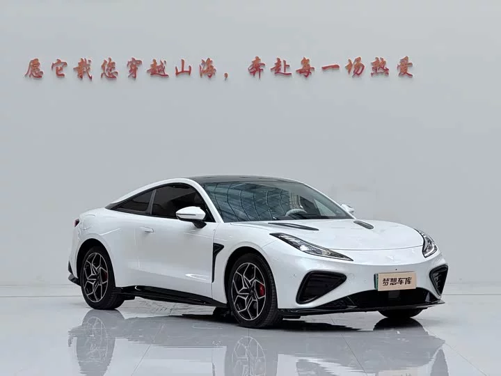 NETA Nezha GT