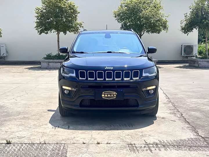 Jeep Guide to