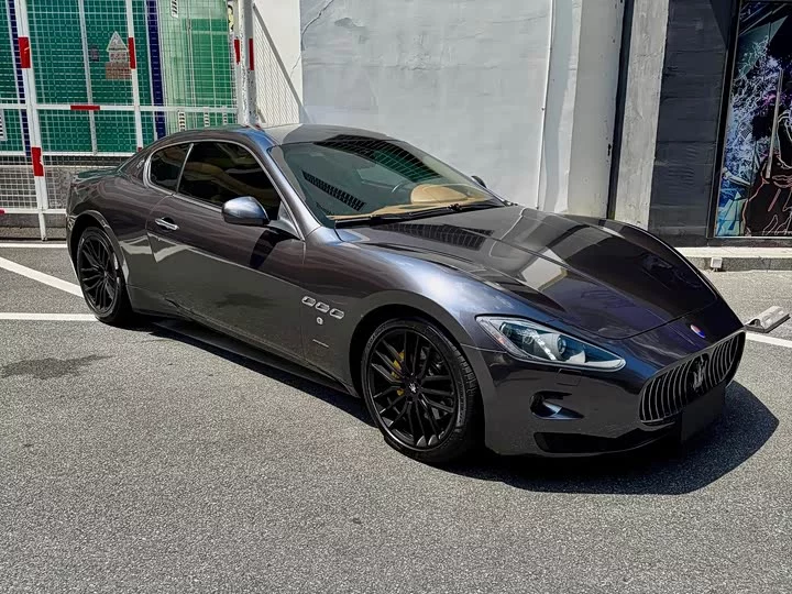Maserati GranTurismo