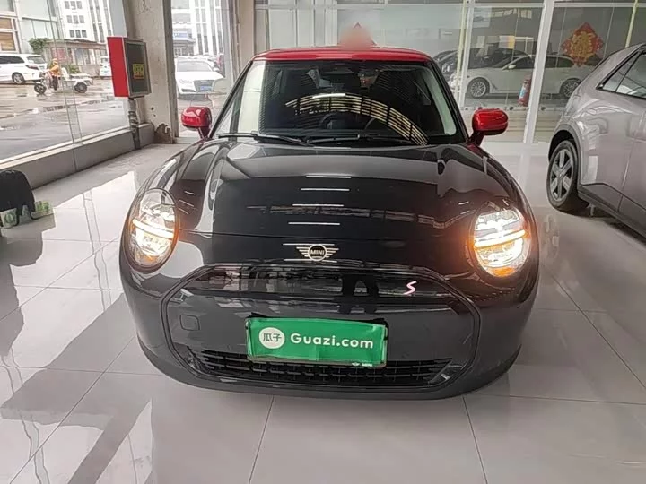 MINI ELECTRIC COOPER