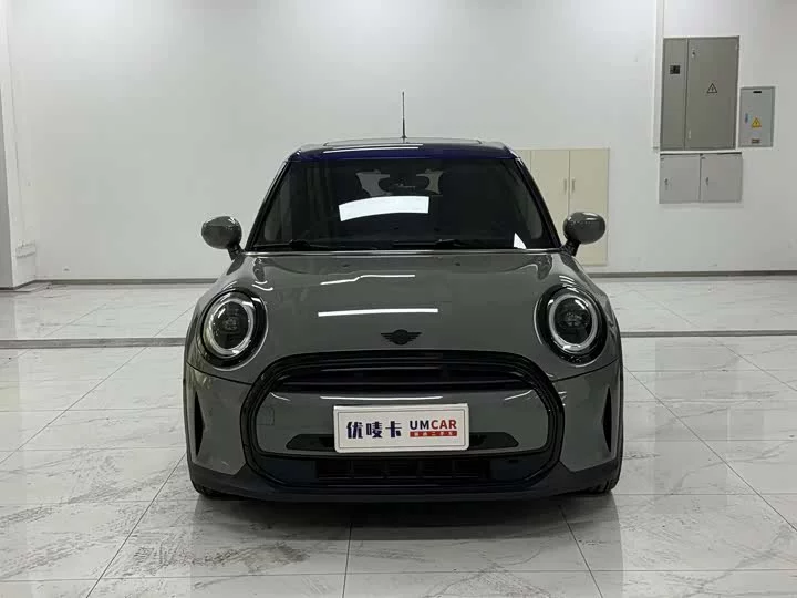 MINI 