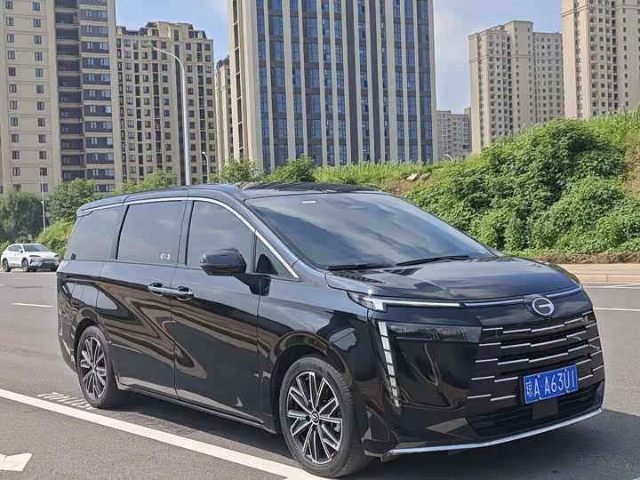 GAC Trumpchi E8