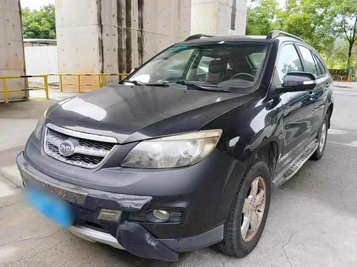 BYD S6