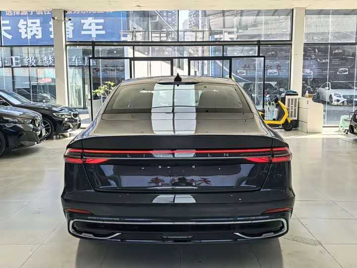 Lincoln Z