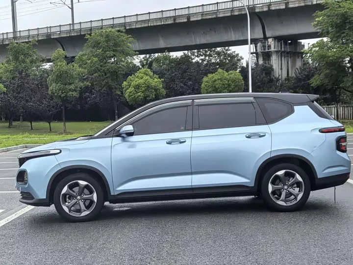 Baojun RM-5