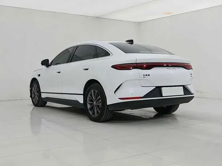 BYD Qin L