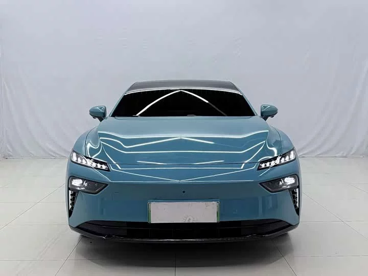 Dongfeng eπ007