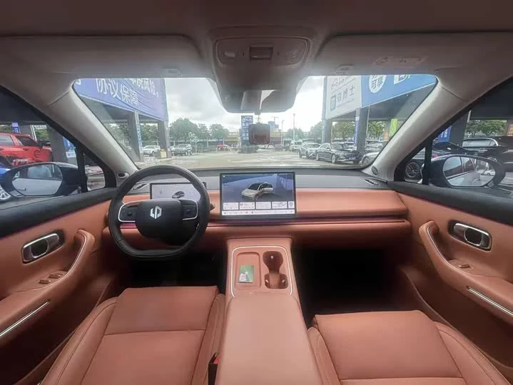 Leapmotor Zero running C10