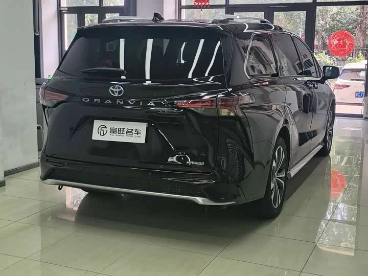 Toyota Granvia