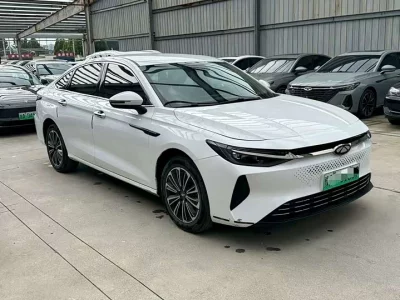 Chery Fengyun A8