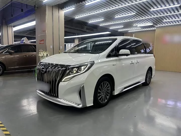 GAC Trumpchi M8