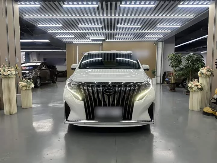 GAC Trumpchi M8
