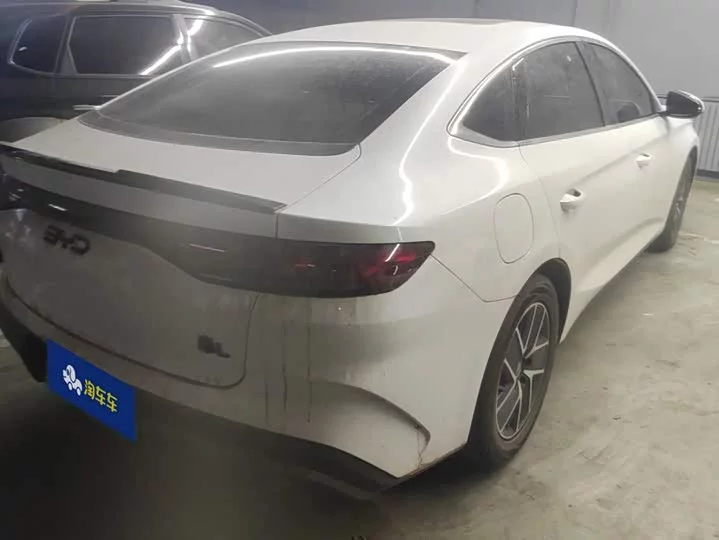 BYD Qin L