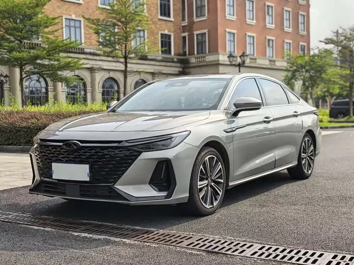 Chery Arrizo 8