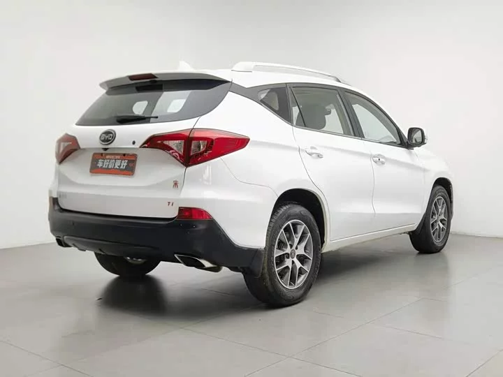 BYD Song