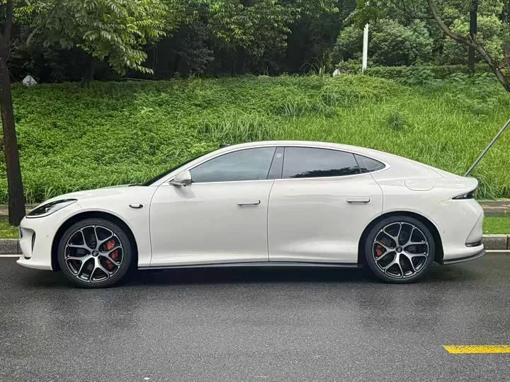 Zhiji L6