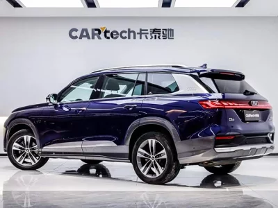 Audi Q6
