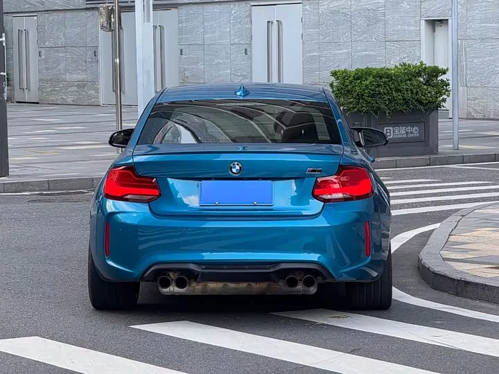 BMW M2