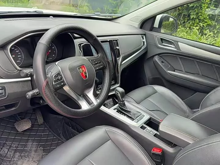 Roewe RX5