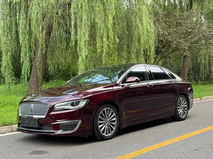 Lincoln MKZ