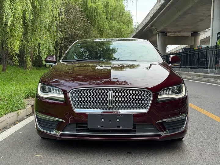 Lincoln MKZ