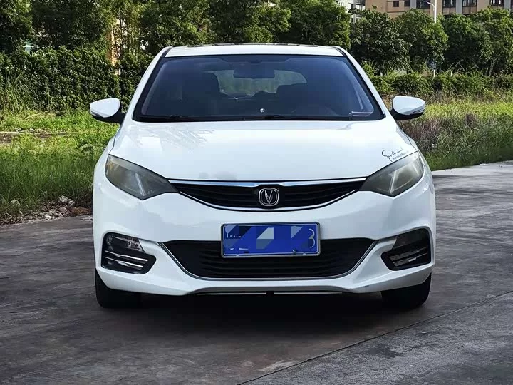 Changan Eado XT