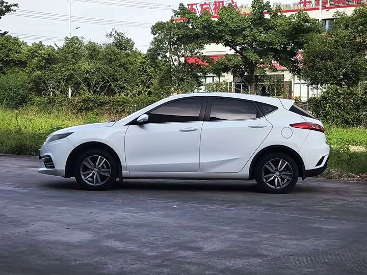 Changan Eado XT