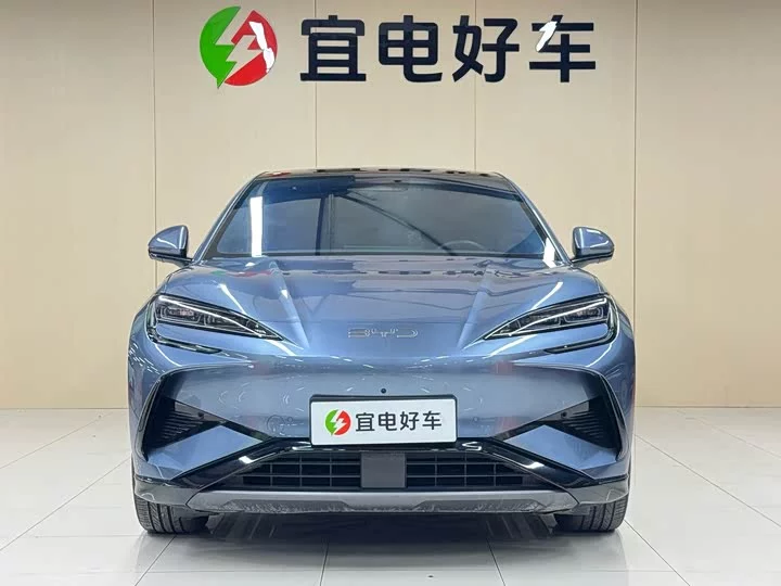 BYD Sea Lion 07 EV