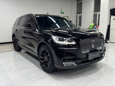 Lincoln Aviator