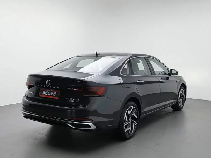 Volkswagen Sagitar