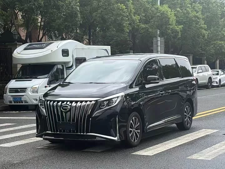 GAC Trumpchi M8