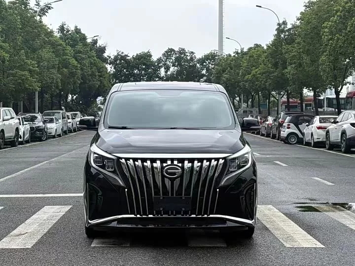 GAC Trumpchi M8