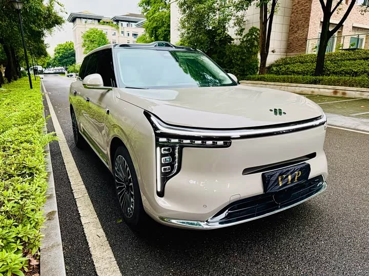 Zhiji LS9