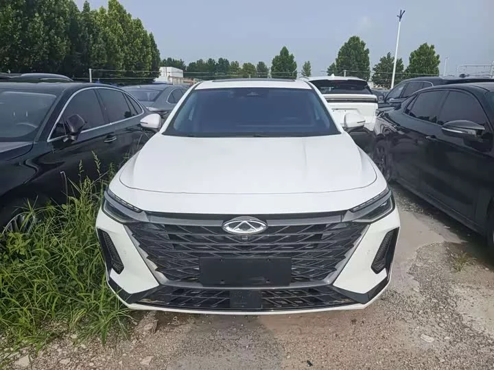 Chery Arrizo 8