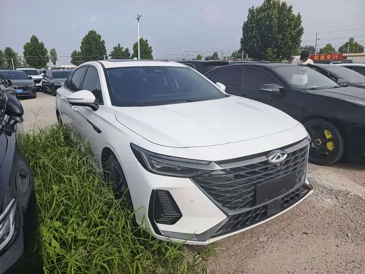 Chery Arrizo 8