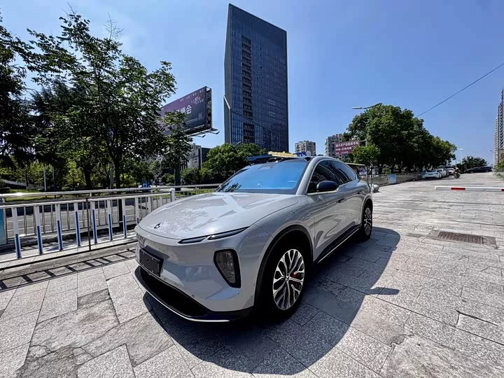 NIO EC6